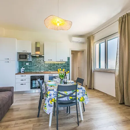 Apartmán Basilico By Interhome *